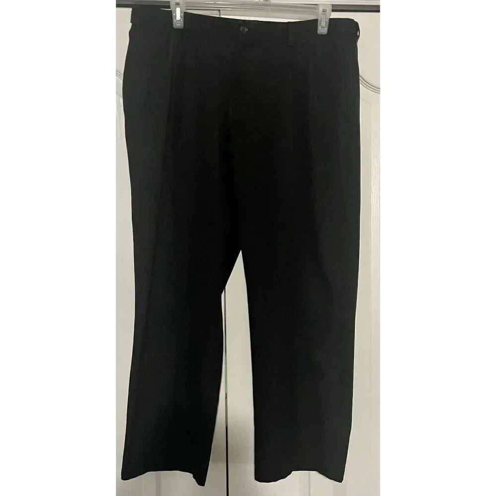 Haggar Mens Cool 18 Pro Black Classic Fit Pleated Dress PantsSize 40” x‎ 30”